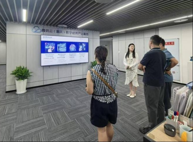 重庆城市科技学院人工智能与大数据学院:多维访企拓岗搭桥梁,产教融合共绘育人新图景